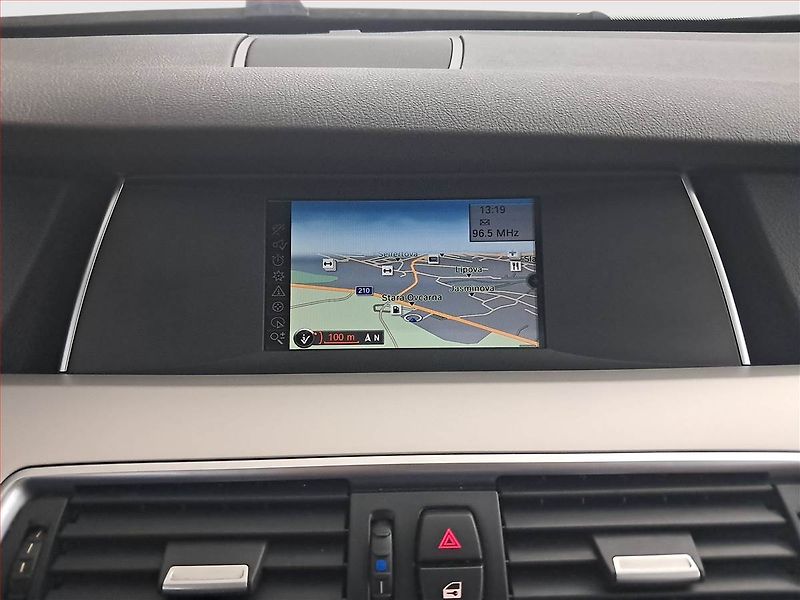 BMW Řada 5 (2014) 520d GT, Automat, Kůže, Navi - fotka 18 z 18