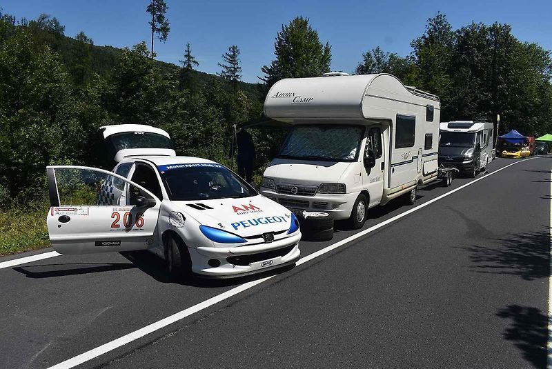 Jubilejní desátý ročník mezinárodních závodů Vrbenský vrch se jel v lesních serpentinách mezi Vrbnem pod Pradědem a Pustou Rudnou od 14. do 16. července 2023.