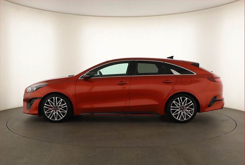 Kia Pro_Ceed (2021) GT 1.6 T-GDI - fotka 3 z 20