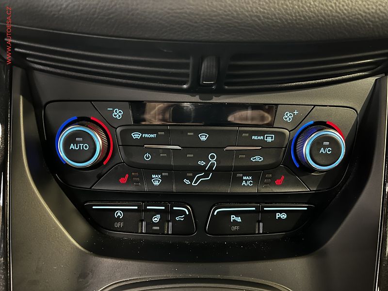 Ford Kuga (2018) 2.0 TDCi 4x4, ST-Line, AT - fotka 14 z 16