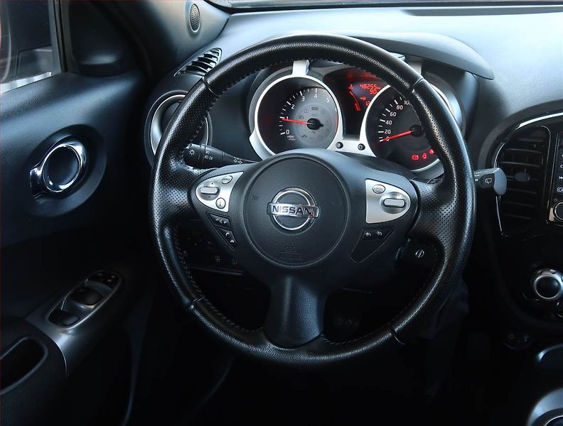 Nissan Juke (2017) 1.2 DIG-T, Navi, Tempomat - fotka 15 z 18