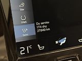 Volvo XC60 B4 AWD MOMENTUM PRO REZERVACE - náhled 41