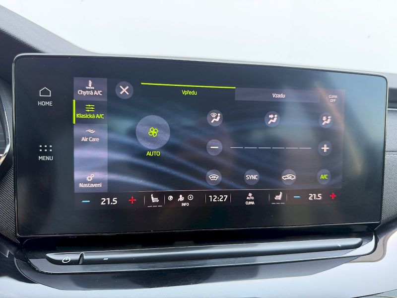 Škoda Octavia (2023) 2.0 TDI 110kW DSG Style Plus P - fotka 21 z 35