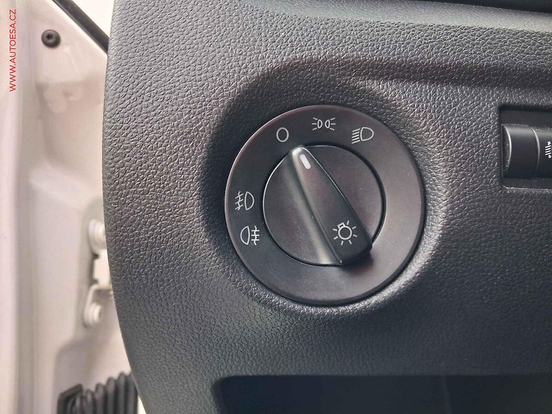 Škoda Roomster (2010) 1.2 TSi, Scout, +kola - fotka 17 z 19
