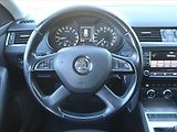Škoda Octavia (2014) Elegance 1.6 TDI, Navi - náhled 18
