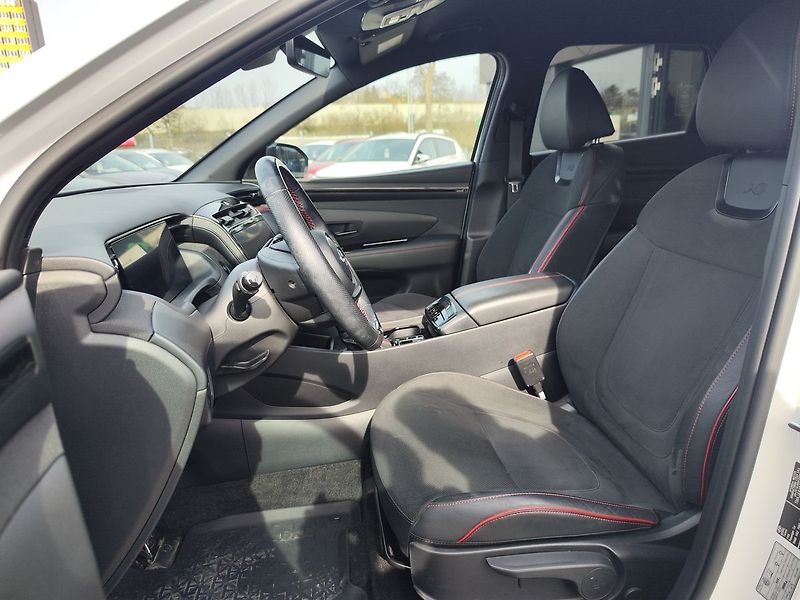 Hyundai Tucson 1.6 T-GDi/110kW N-Line DCT - fotka 15 z 36