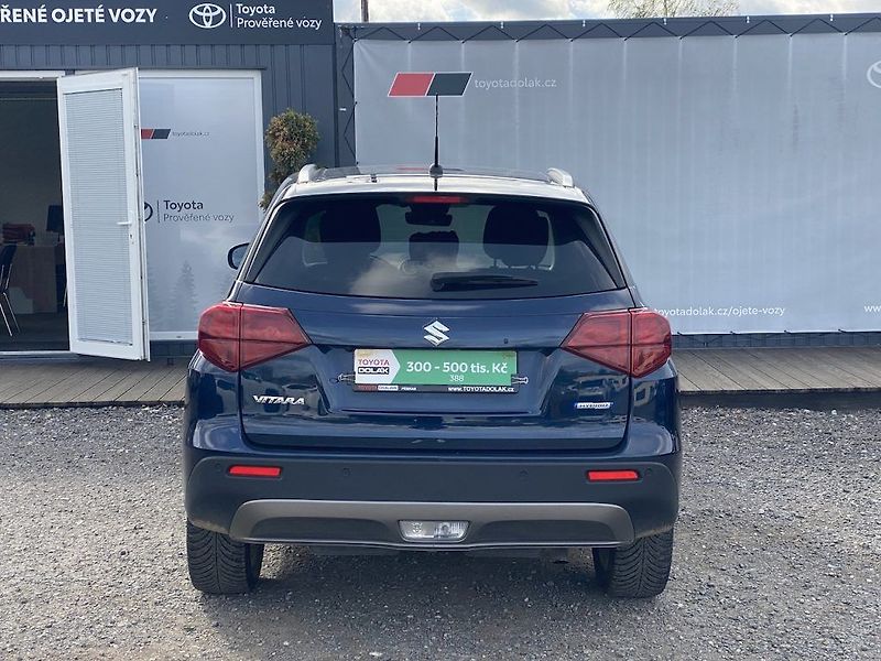 Suzuki Vitara 1.4BoosterJet, 18tis km, navi - fotka 6 z 17