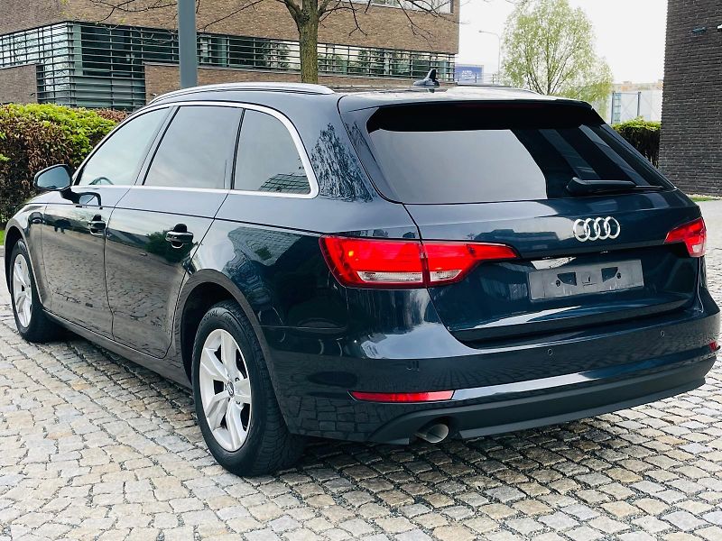 Audi A4 Avant 2.0TD AUT VÝHŘEV SENZORY - fotka 15 z 48