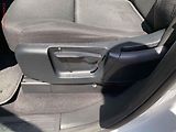 Land Rover Discovery (2017) 3.0 Tdv 6 4x4, ČR, AT, LED - náhled 14