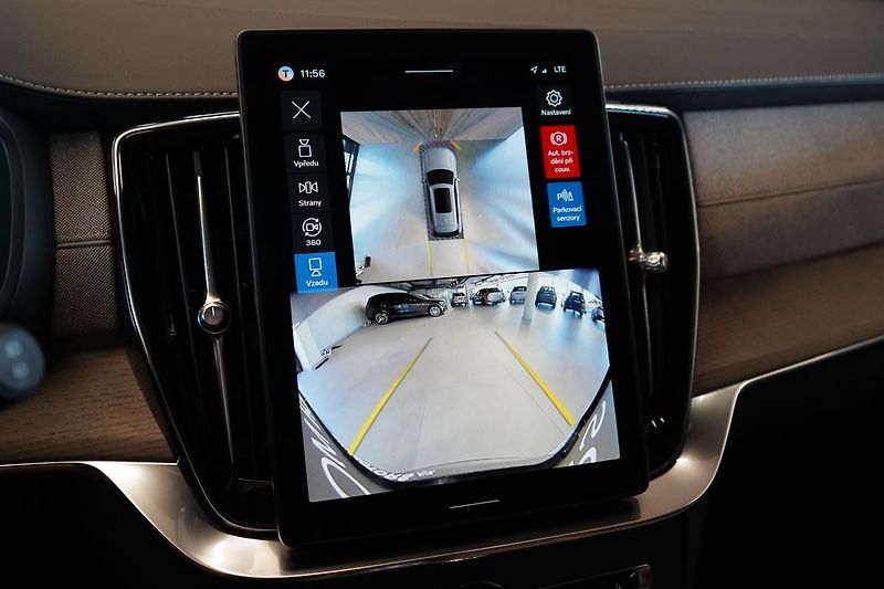 Volvo XC90 T8 PLUS Bright, Ventilace, 360 - fotka 26 z 49