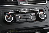 Volkswagen Touran 2.0TDi CROSS NAVI VÝHŘEV - náhled 32