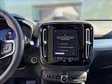 Volvo XC40 (2026) 2,0 B3 Core 8438 - náhled 9
