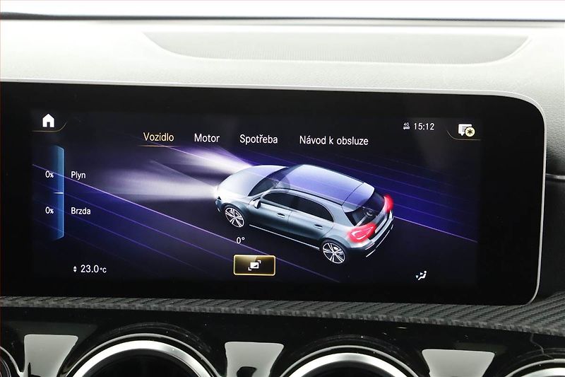 Mercedes-Benz Třídy A (2020) A 180 d - fotka 18 z 21