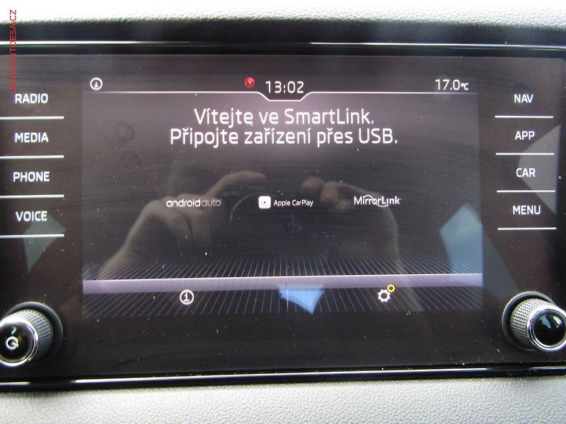 Škoda Karoq (2018) 1.0 TSi, 1.maj,ČR, Style - fotka 19 z 22