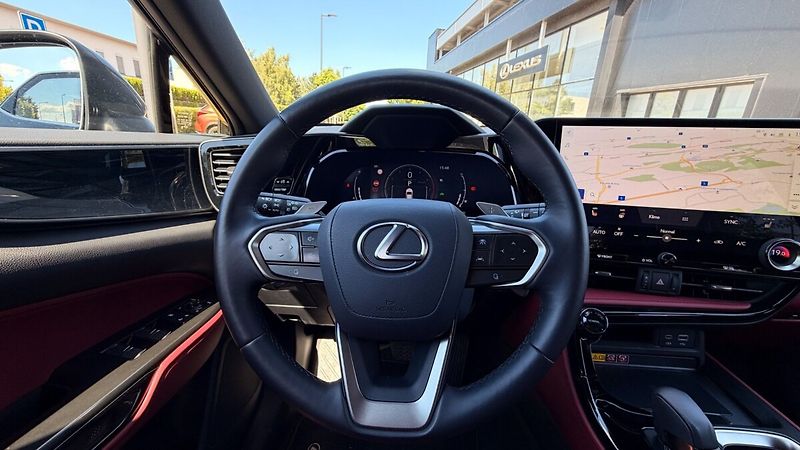 Lexus NX 350h 350H 2,5 HEV EXECUTIVE TOP - fotka 21 z 27