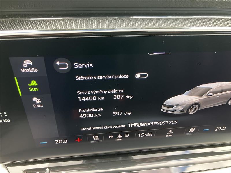 Škoda Octavia 2,0 TAŽNÉ,KŮŽE,MATRIX-BEAM - fotka 36 z 36