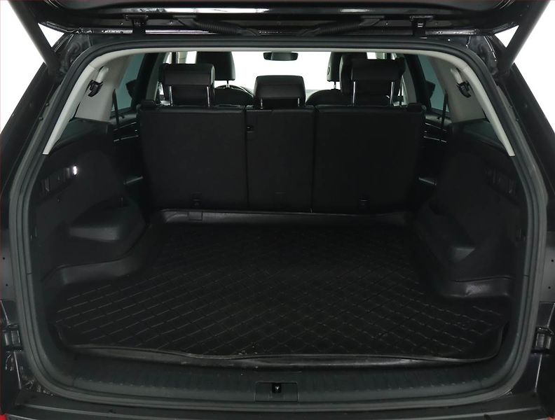 Škoda Kodiaq (2018) 2.0 TDI 4x4 - fotka 13 z 20