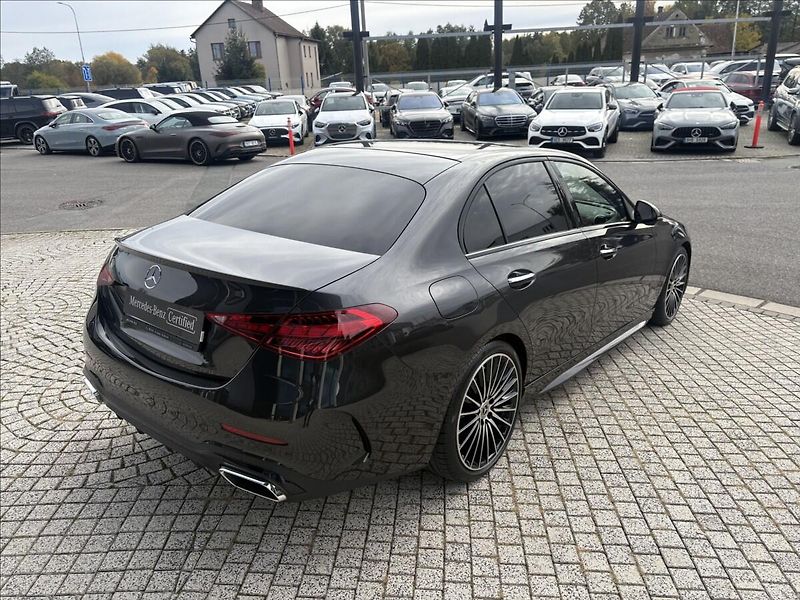 Mercedes-Benz Třídy C 2,0 C 220d 4M 1. maj ČR - fotka 4 z 14