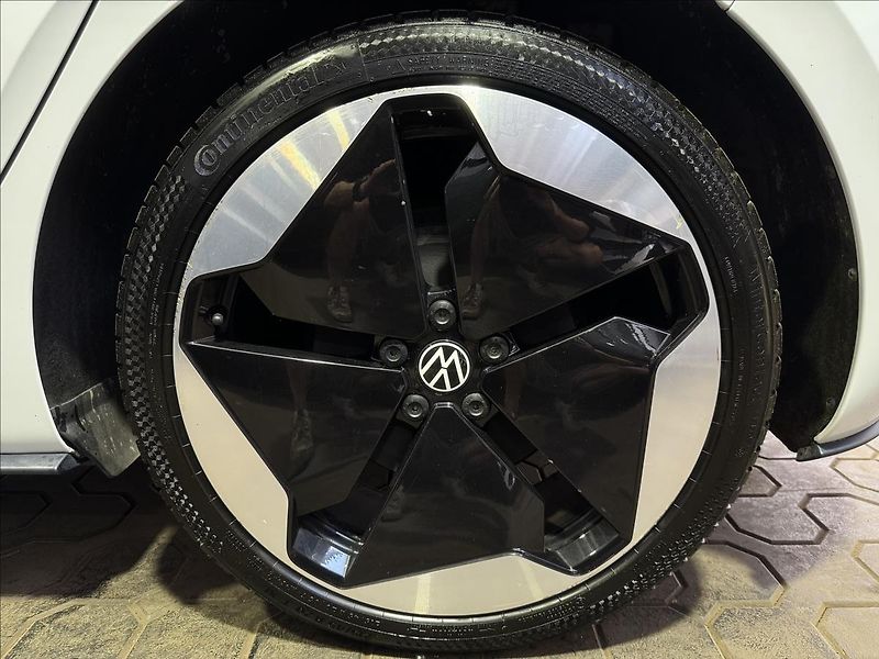 Volkswagen ID.3 150kW MAX 1ST PLUS PRO PERF. - fotka 44 z 46