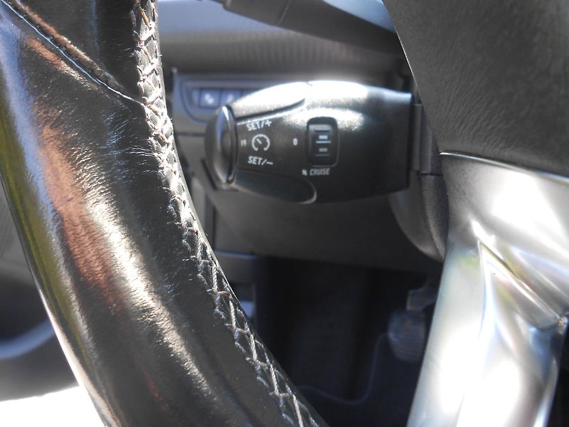 Peugeot 2008 1.6HDi, NAVI. CHROM,ALU - fotka 32 z 39
