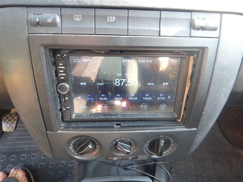 Škoda Fabia 1.4 i 74 kw KLIMA  - fotka 10 z 11