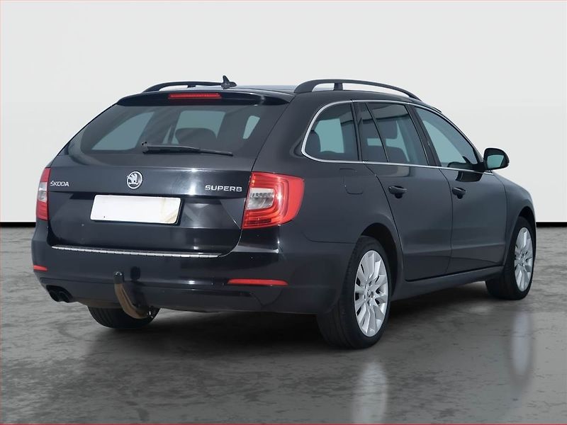 Škoda Superb (2014) Comfort 2.0 TDI, Automat - fotka 5 z 20