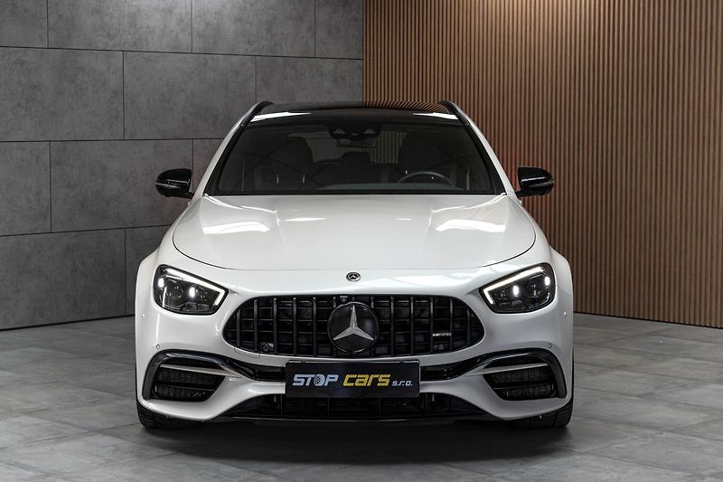 Mercedes-Benz Třídy E E 63 S 4MATIC+ AMG NIGHT*DPH* - fotka 2 z 33