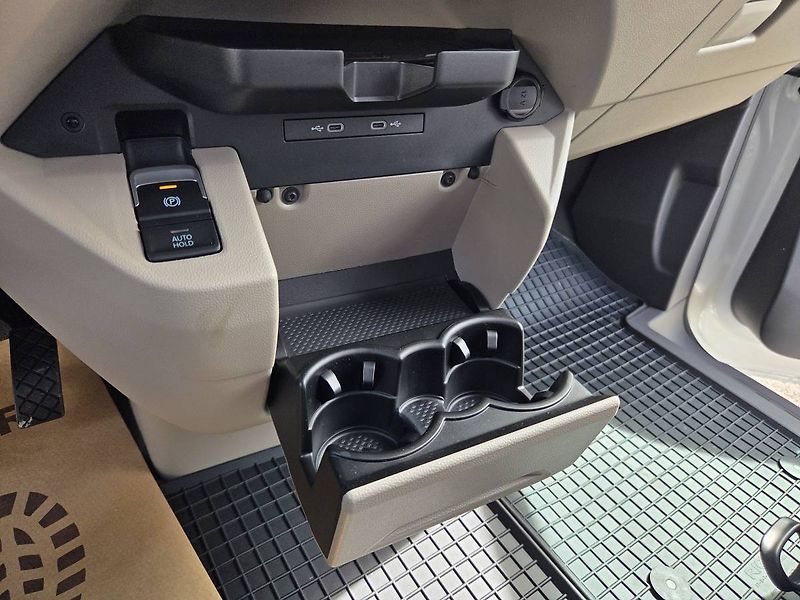 Volkswagen Multivan (2026) 2.0 TDI DSG - fotka 29 z 47