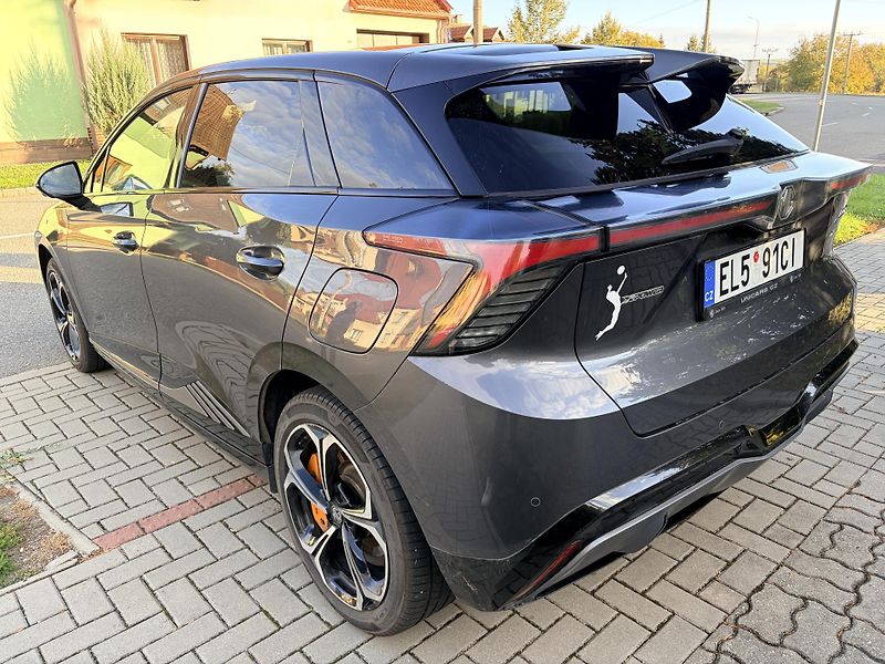 MG MG4 XPOWER 320kW 4x4 - fotka 3 z 41