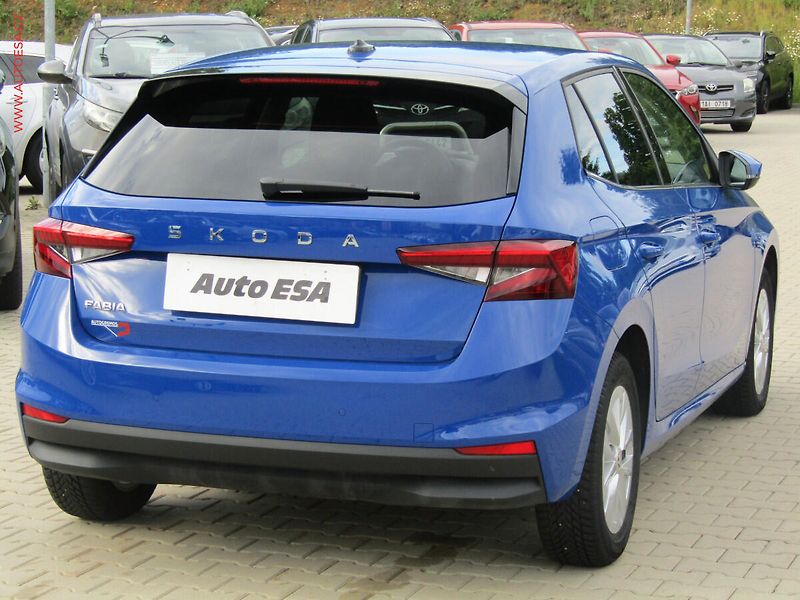Škoda Fabia (2024) 1.0 TSi, ČR, Selection, DSG - fotka 6 z 21