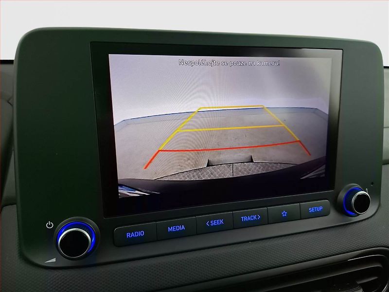 Hyundai Kona (2022) 1.0 T-GDI, ČR,1.maj - fotka 15 z 20