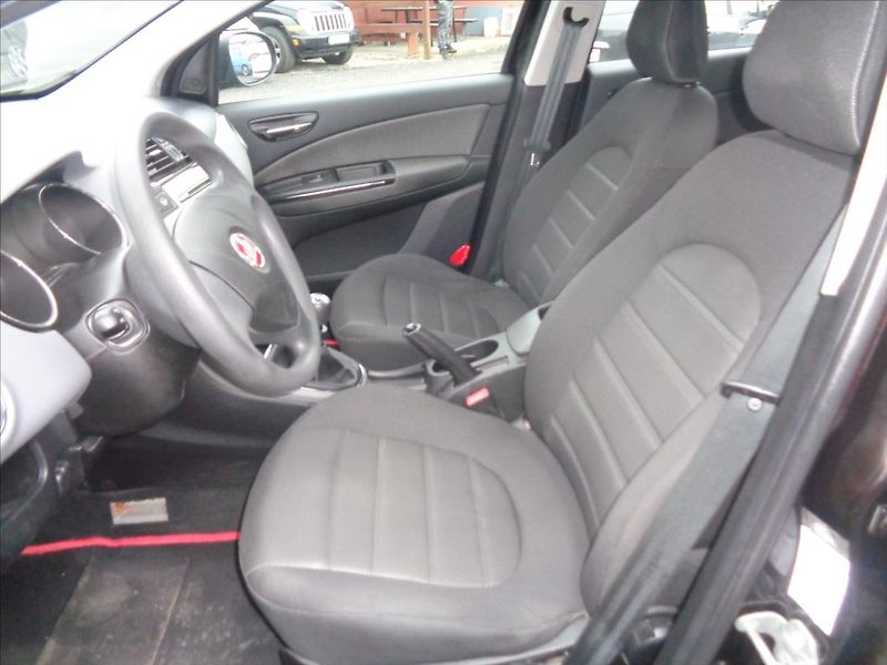 Fiat Bravo 1,3 - fotka 15 z 17