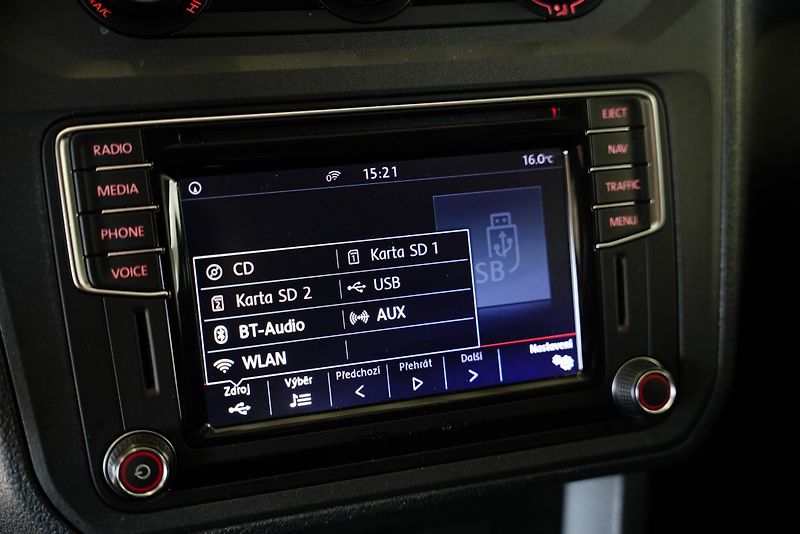 Volkswagen Caddy - fotka 18 z 25