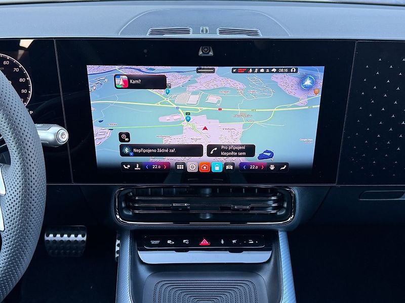 Mercedes-Benz CLA 250+ s technologií EQ - fotka 18 z 36