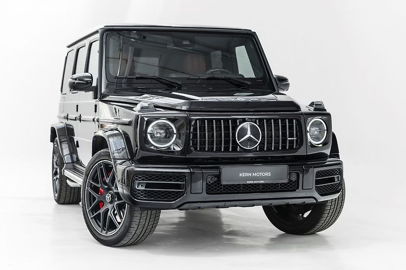Mercedes-Benz Třídy G G63 AMG*CZ*Karbon*22kola*TV - fotka 1 z 46