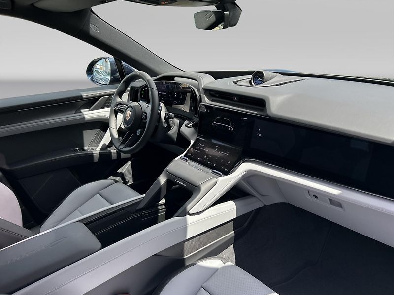 Porsche Cayenne Electric - fotka 21 z 30