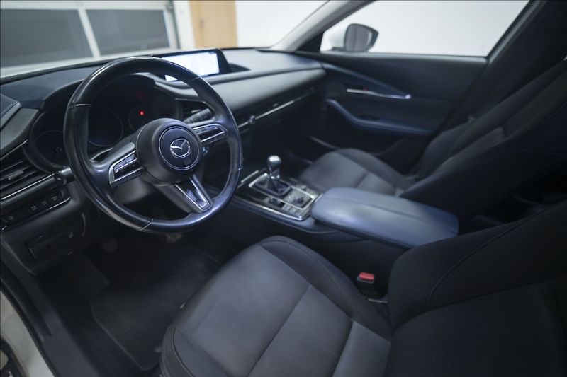 Mazda CX-30 2,0 SKYACTIV-X NAVI KAMERA ČR - fotka 17 z 45