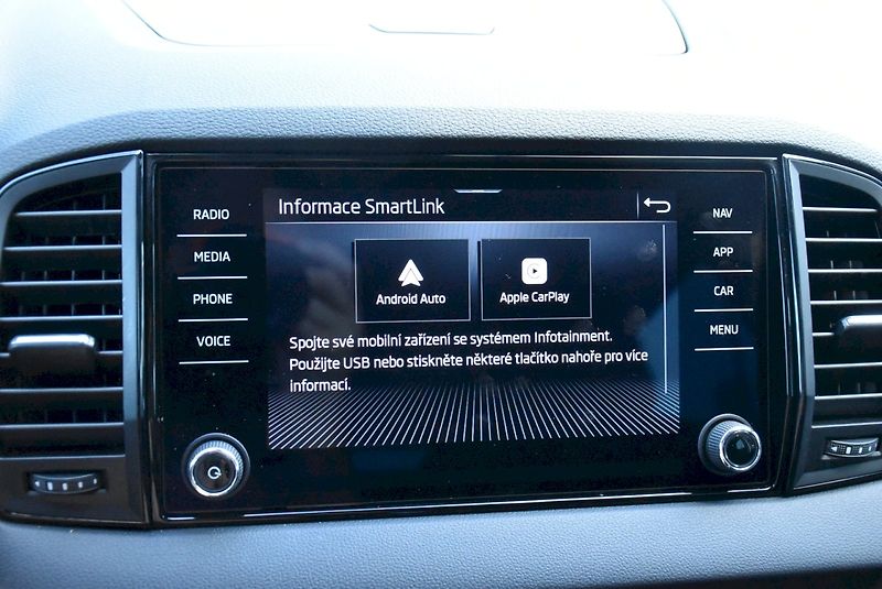 Škoda Karoq (2024) Selection 1.5 TSI DSG - fotka 18 z 33