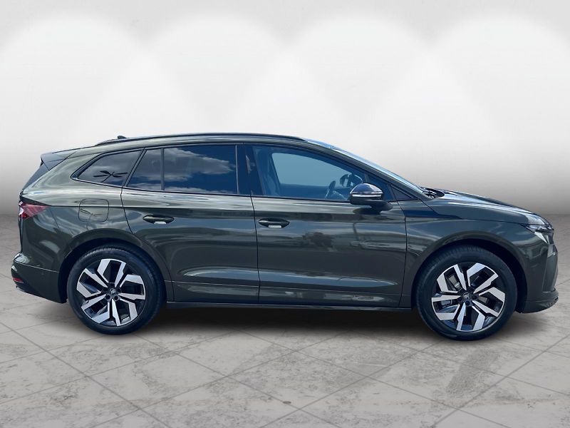 Škoda Enyaq SPORTLINE 85x 210/82 - fotka 8 z 27