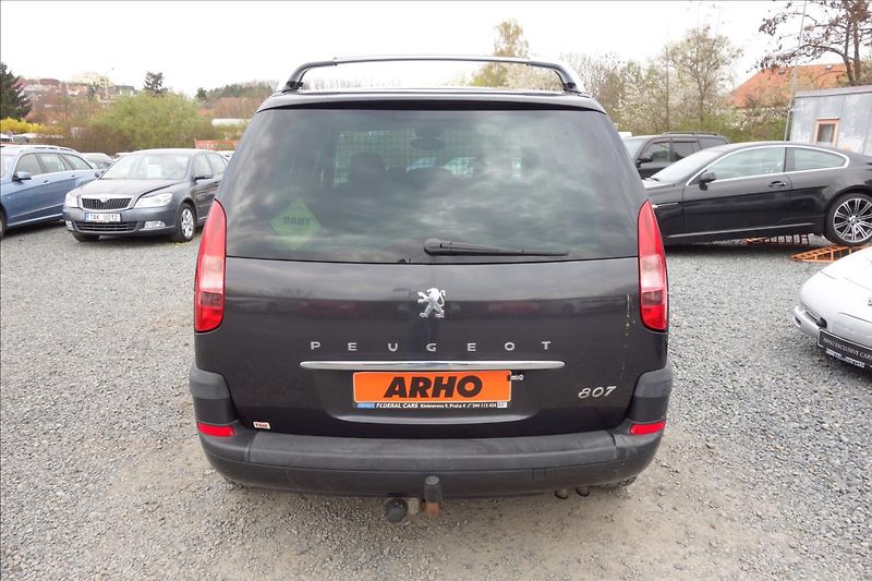 Peugeot 807 2,2 HDi 94KW, ČR, AUT. KLIMA. - fotka 4 z 4
