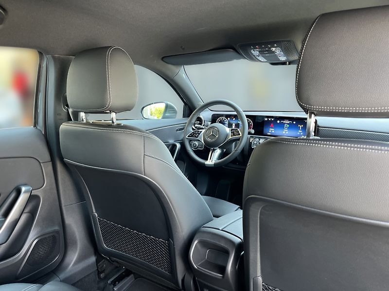 Mercedes-Benz Třídy A A-Třída 180 Progressive Editio - fotka 20 z 20