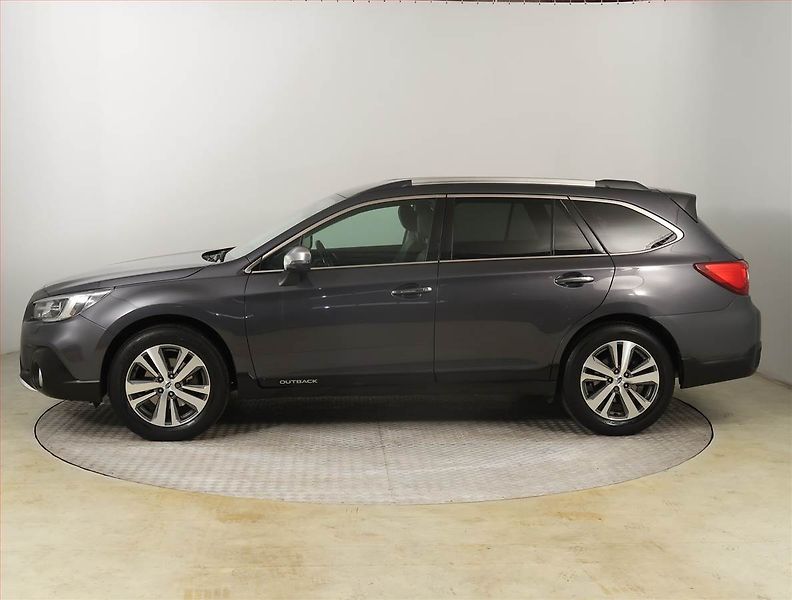 Subaru Outback (2020) 2.5 i - fotka 3 z 27