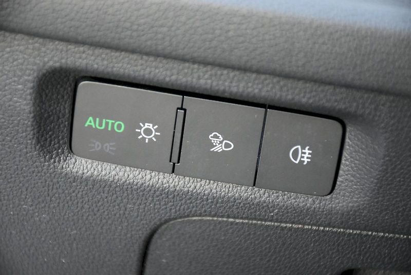 Škoda Octavia (2026) Combi Sportline 1,5 TSI m-HEV - fotka 17 z 44