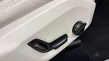 Volvo XC60 2.0 B5 AUT AWD Inscription - náhled 23