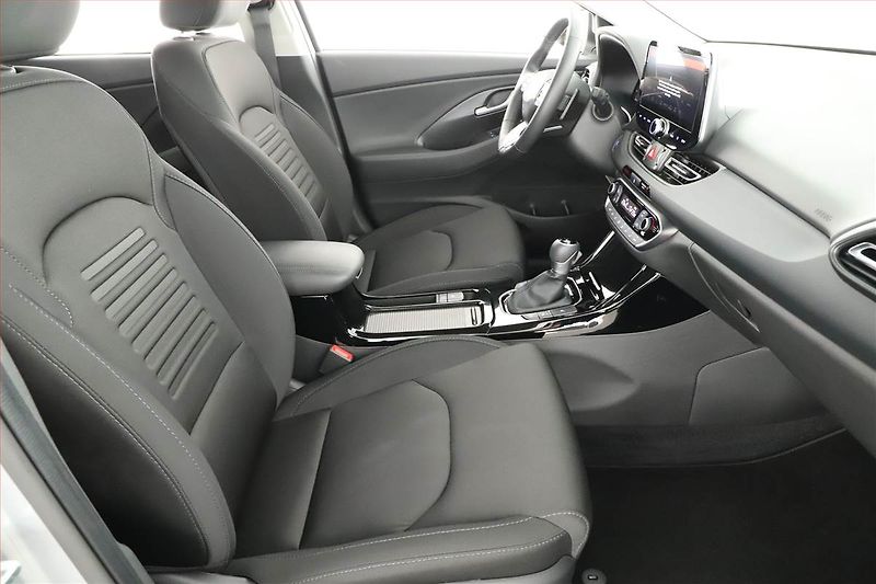 Hyundai i30 (2025) 1.0 T-GDI, STYLE, AUTOMAT - fotka 7 z 21