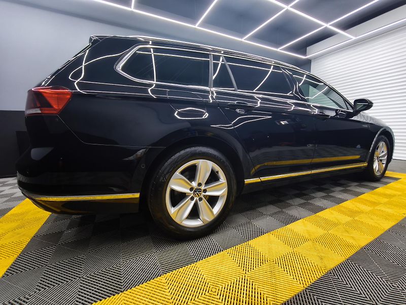 Volkswagen Passat Variant (2022) 2.0TDI 1. Majitel, DSG - fotka 8 z 35