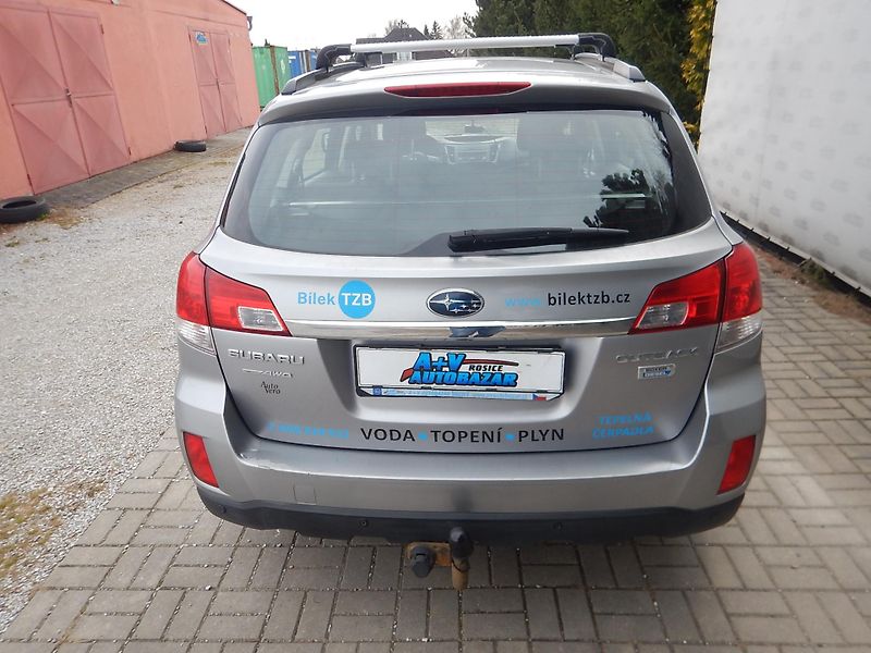 Subaru Outback 2.0 D, DIGIKLIMA, ČR - fotka 5 z 28