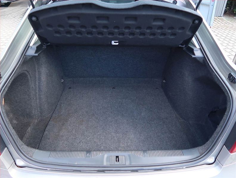 Škoda Octavia (2010) 1.2 TSI, ČR,1.maj, Serv.kniha - fotka 13 z 14