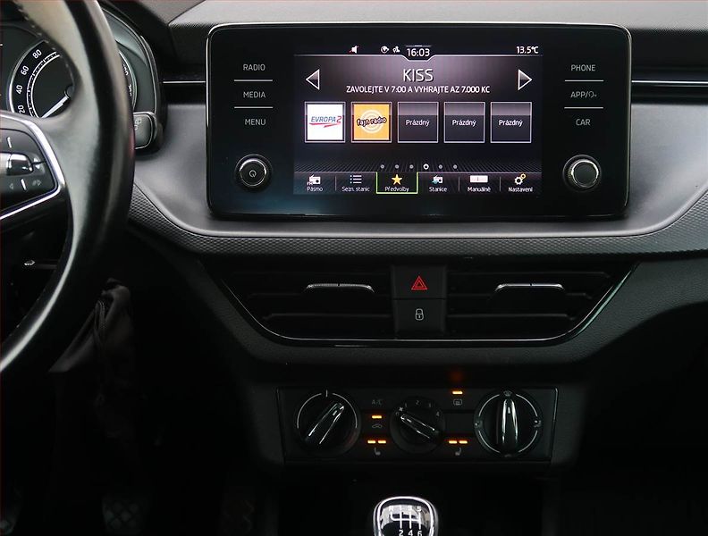 Škoda Kamiq (2021) Ambition Plus 1.0 TSI - fotka 12 z 17