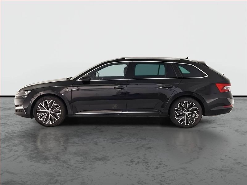 Škoda Superb (2023) Laurin&Klement 2.0 TDI - fotka 3 z 22